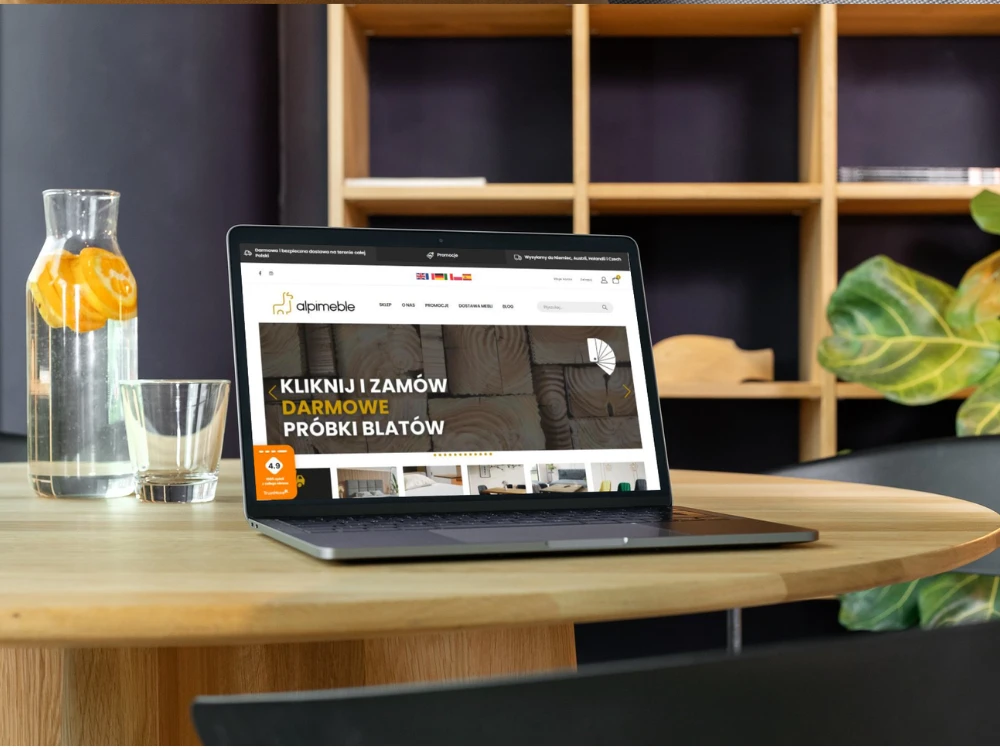 Sklep internetowy Alpi Meble na ekranie laptopa
